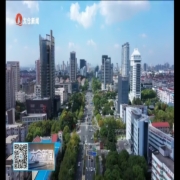 市领导义务植树 为现代田园城添绿