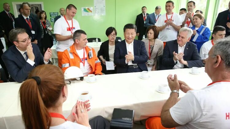 这份礼物,是塞尔维亚工人为习近平“独家定制”|习主席的国礼故事⑨