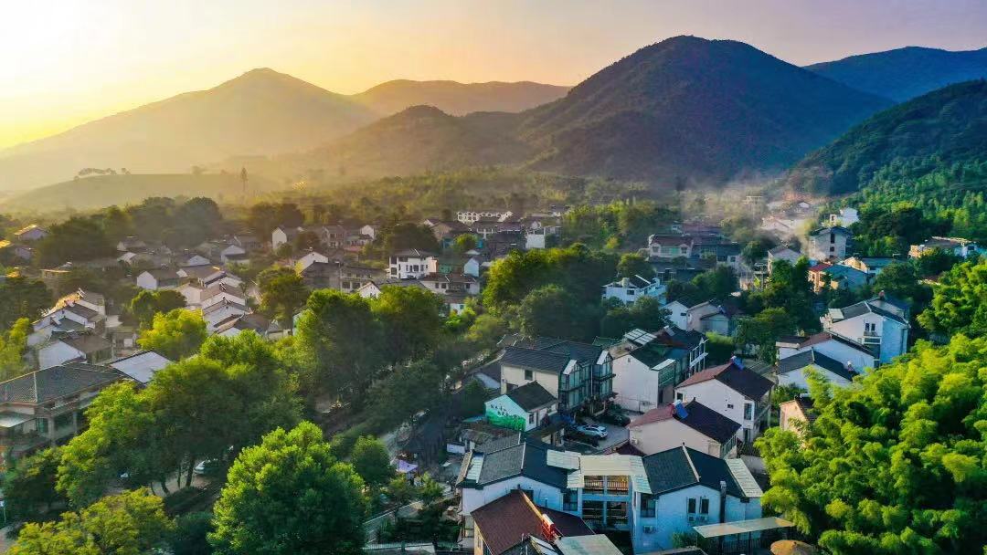 宜兴湖㳇镇龙山民宿村