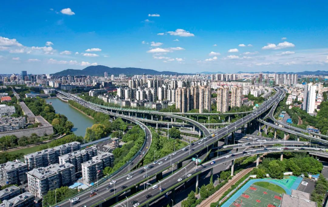 南京城。南京日报/紫金山新闻记者 孙中元 冯芃 摄