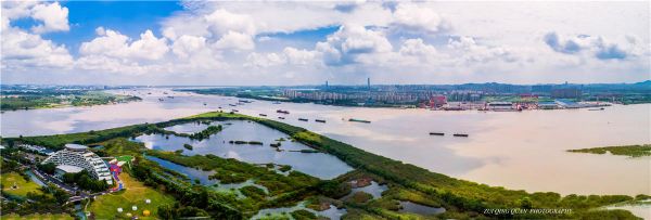 周忠海摄