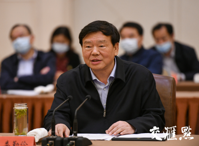 江苏省委书记、省人大常委会主任娄勤俭